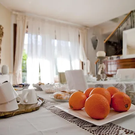 Bellini بومبيي